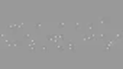 赛后内马尔与队友及工作人员欢乐合影🤗